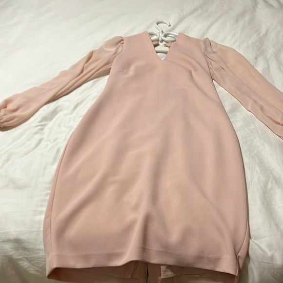 Beautiful dress by Vince Camuto - Picture 2 of 5